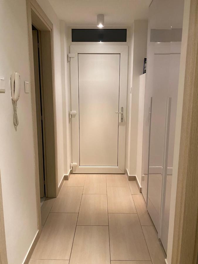 Parizsi Udvar I. Apartment Дебрецен Екстер'єр фото