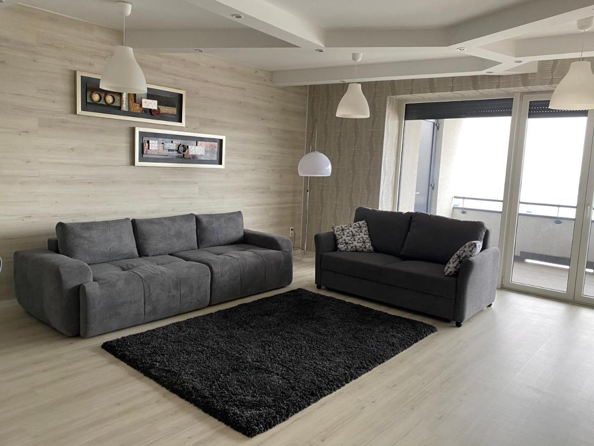 Parizsi Udvar I. Apartment Дебрецен Екстер'єр фото
